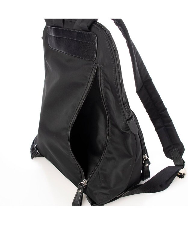LA BAGAGERIE ナイロン×リサイクルレザー　ミニリュック ブラック