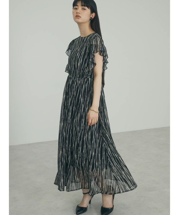 Green Parks ａ．肩フリルプリントワンピース Black