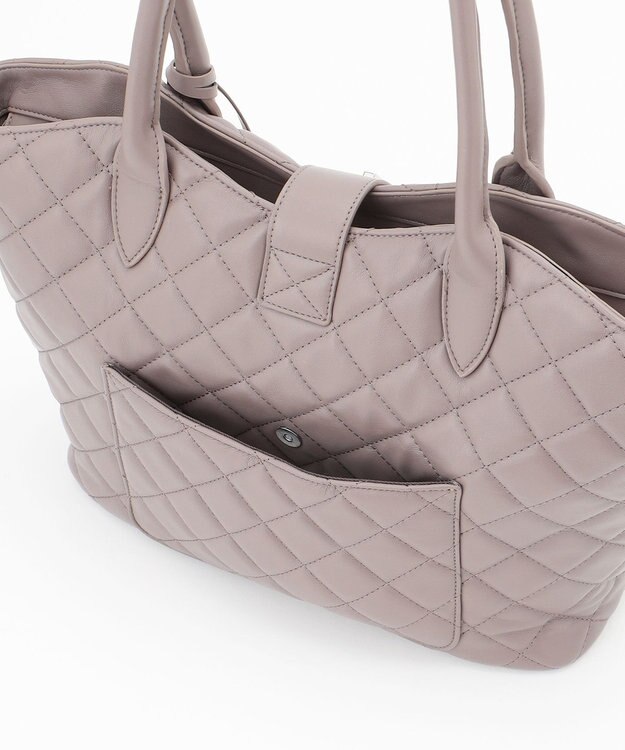 J.PRESS LADIES 【A4サイズ収納可】キルティング トートバッグ ベージュ系