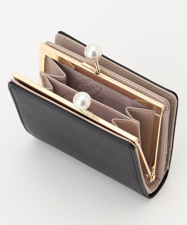 TOCCA POINT OF PEARL BIIFOLOD WALLET 2つ折り財布 ブラック系