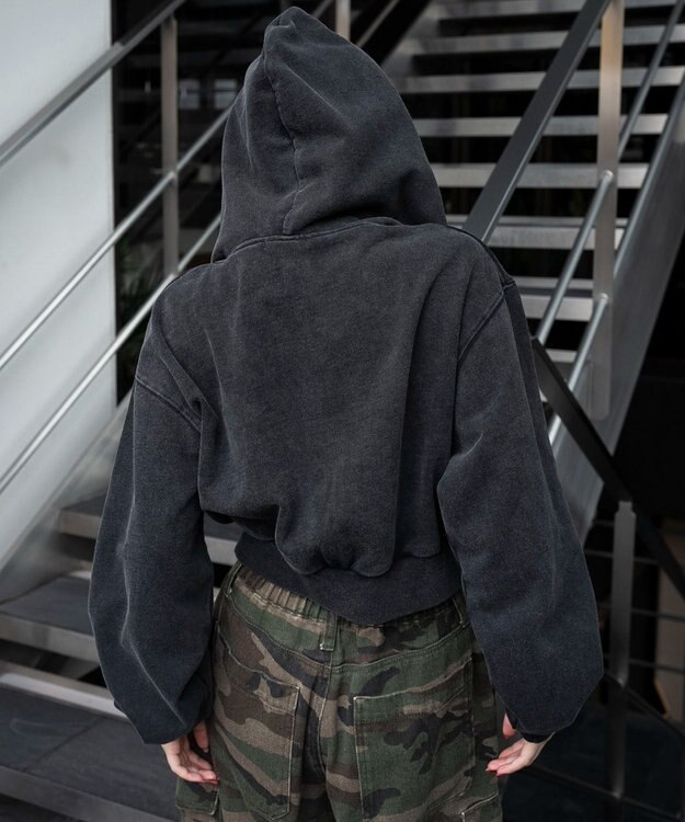 WEGO ショートZIPパーカー スミクロ