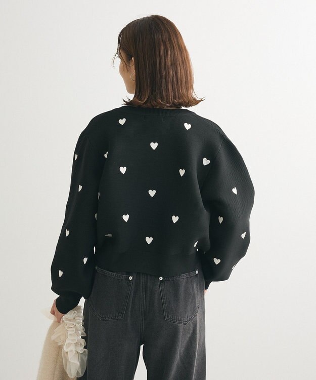 Green Parks ・ｓｗｉｎｇ　ｂｙ　ハート刺繍ニットカーディガン Beige