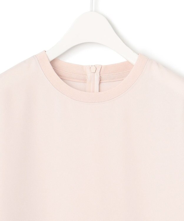 ICB 【新色追加・洗える】 FluidBackSatin Tブラウス ピンクベージュ系