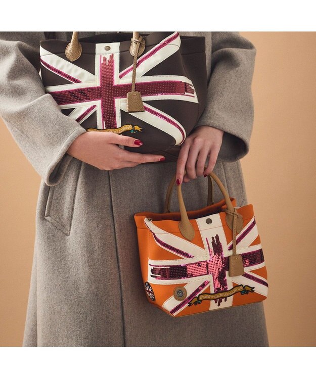 A.D.M.J. 【魔法のように軽い】マジックライト/ユニオンジャックキューブトート21cm(Dカン+) MANGO