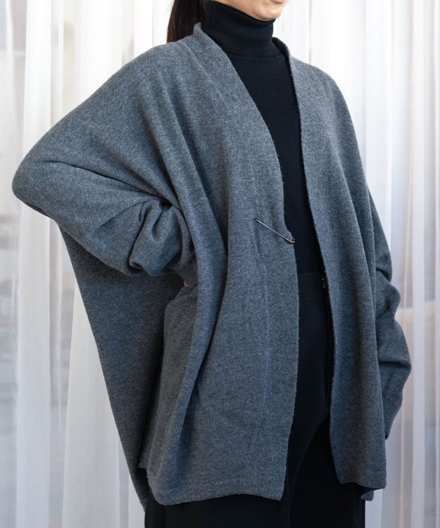 muuc 〈希少な素材〉〈高級15.5マイクロン長極細メリノウール100%〉〈ユニセックス〉ウルグアイウールのジャケットカーディガン グレー
