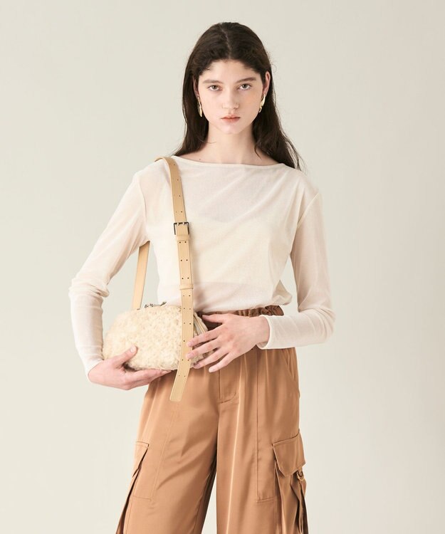 GRACE CONTINENTAL ADD CULUMN FUR BODY BAG ホワイト