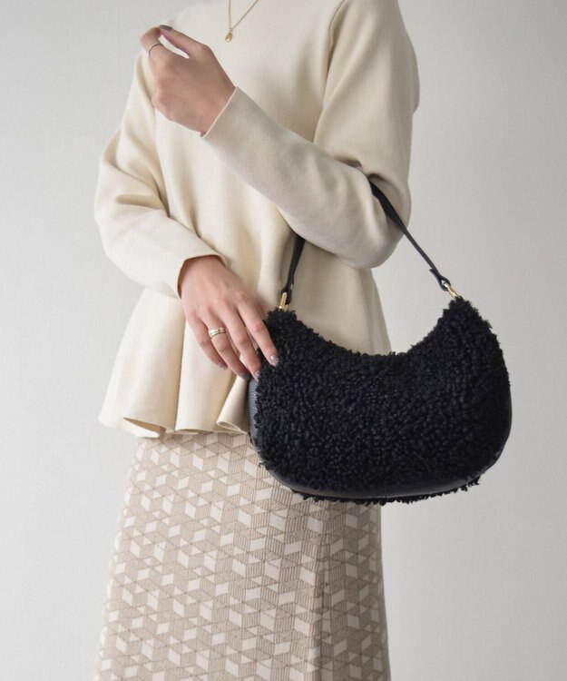 INTER-CHAUSSURES 【ANDREA CARDONE ITALI】レザーハンドルボアホーボーバッグ ブラック