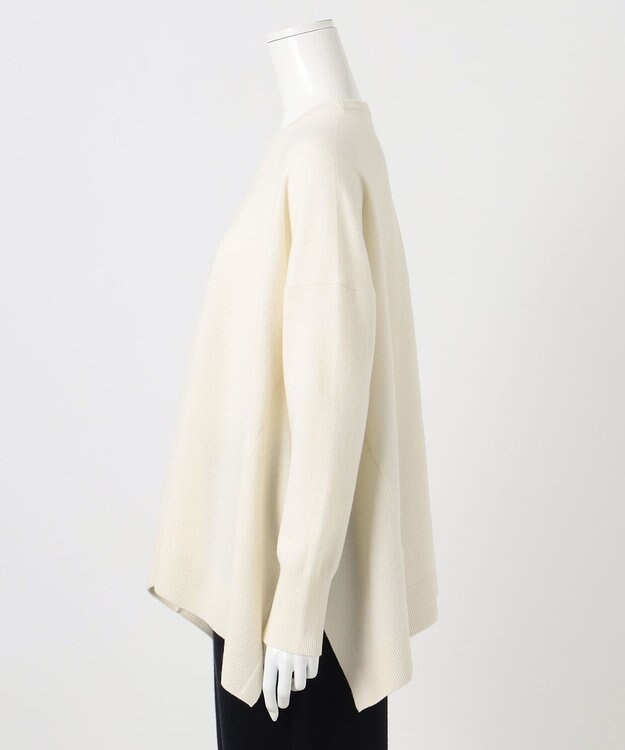 23区 S 【エステータ】エアリースパンウール ドレープニット オフホワイト系