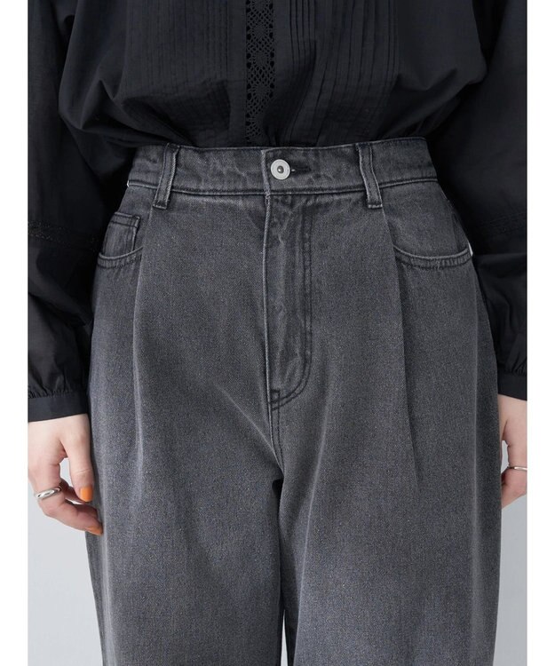 earth music&ecology タックルーズデニムパンツ Black