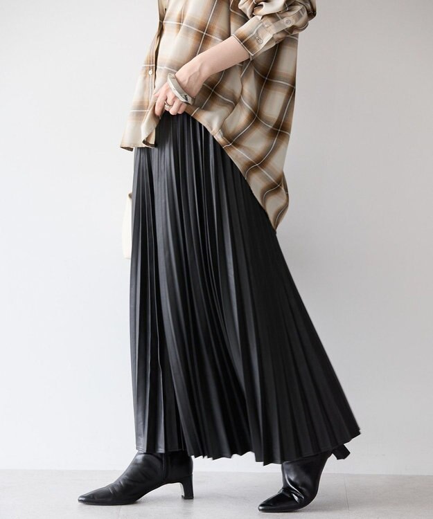 AMERICAN HOLIC フェイクレザープリーツスカート Black