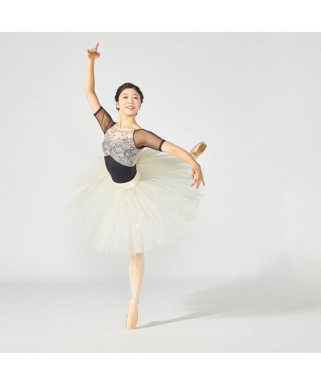 Chacott 【Nela ライン】ハーフスリーブレオタード ブラック