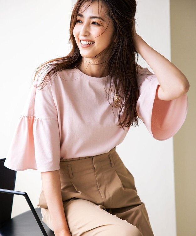 組曲 【汗ジミ防止・撥水】GIZAプレーティング天竺 袖フレア Tシャツ ピンク系