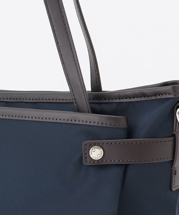 LA BAGAGERIE 【撥水ナイロン】ベーシックA4トート ネイビー