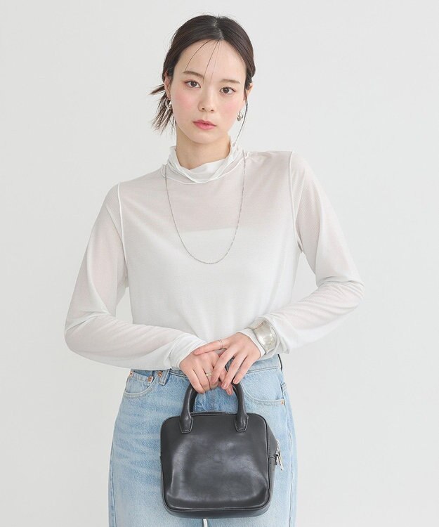 earth music&ecology シアーラメハイネックプルオーバー Off White