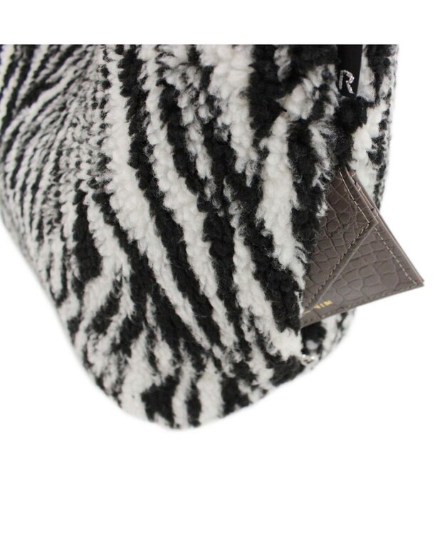 ROOTOTE 1335【肩掛け・A4サイズ収納】LT.デリ.ラウンド.ボア-A 01：ゼブラ