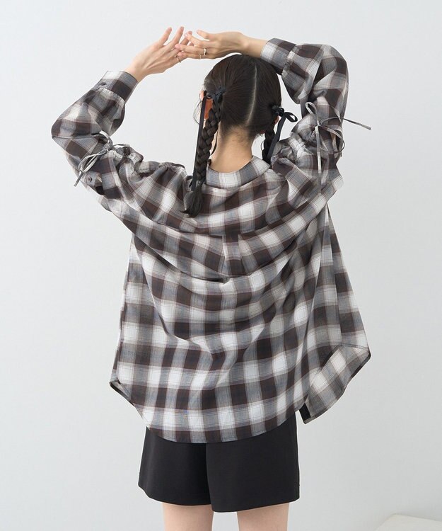 earth music&ecology 【2WAY】２ｗａｙショルダードロストリボンチェックシャツ Brown
