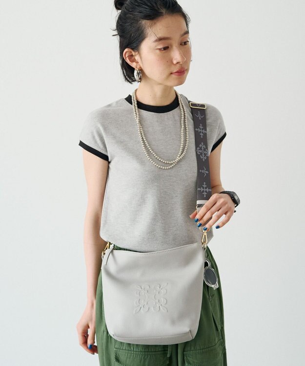 russet 《WEB限定》スタンダードミニショルダーバッグ <エンボスモノグラム>(CE-1718-WEB) L.Gray
