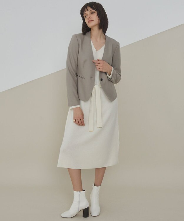 BEIGE， LISS / ニットワンピース Off White
