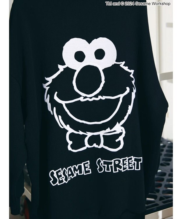 AMERICAN HOLIC ＢＩＧスウェット／セサミストリート Black