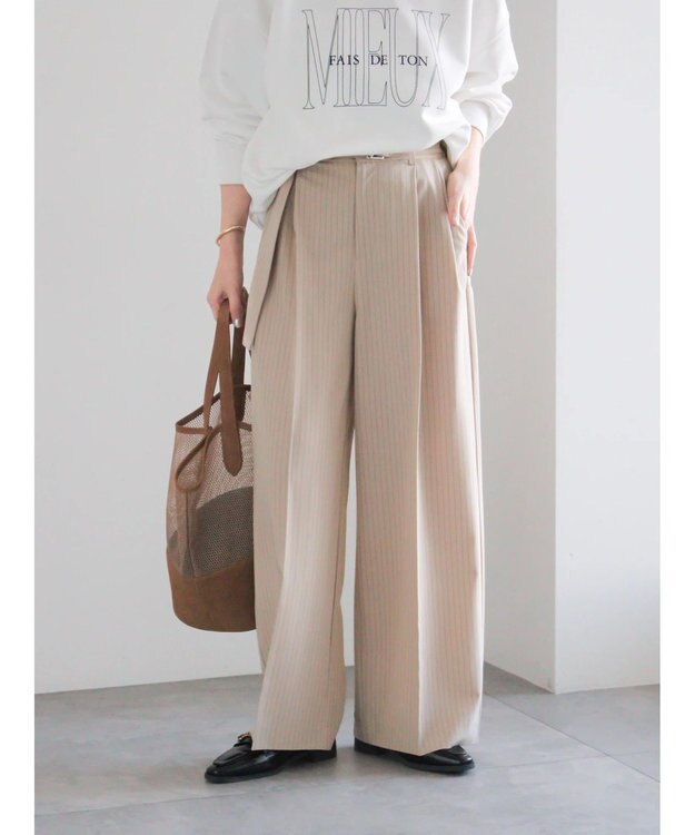 Te chichi ピンストライプタックワイドパンツ ベージュ