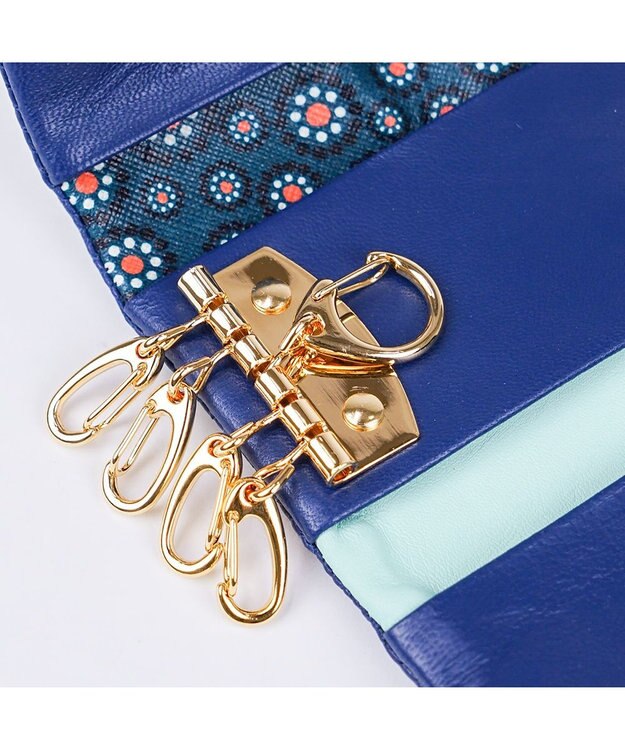 tsumori chisato CARRY ドロップス　キーケース 【かわいいデザイン！本革のやわらかな風合い】 ブルー