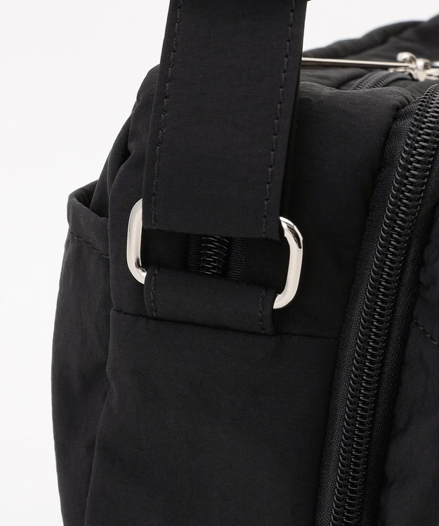 LA BAGAGERIE 【MONICA】クリンクルナイロン　ドロストショルダーバッグ ブラック