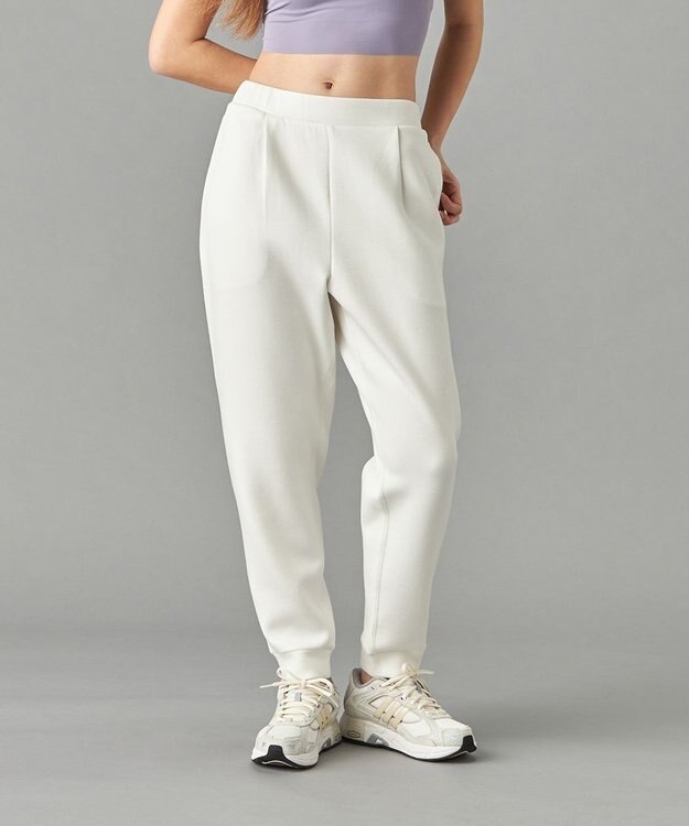 Chacott ダンボールジョガーパンツ オフホワイト