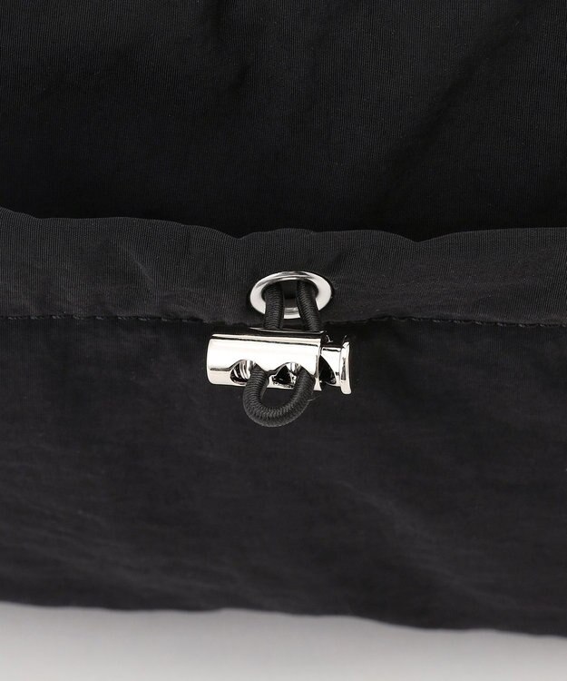 LA BAGAGERIE 【MONICA】クリンクルナイロン　ドロストショルダーバッグ ブラック