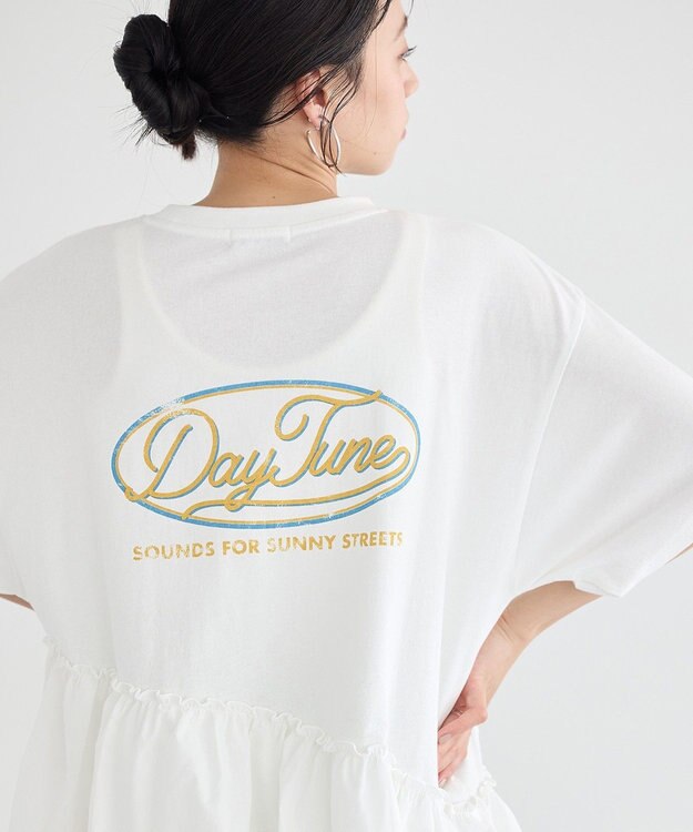 earth music&ecology 異素材ドッキンググラフィックTシャツ Off White