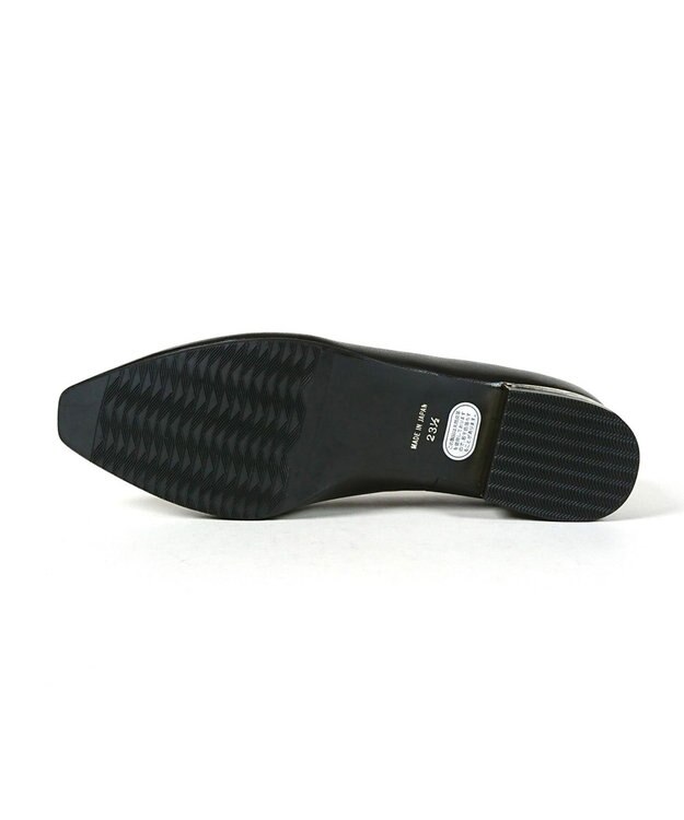 Dominic3 ヒールキャップ Vカットソフトパンプス ブラック