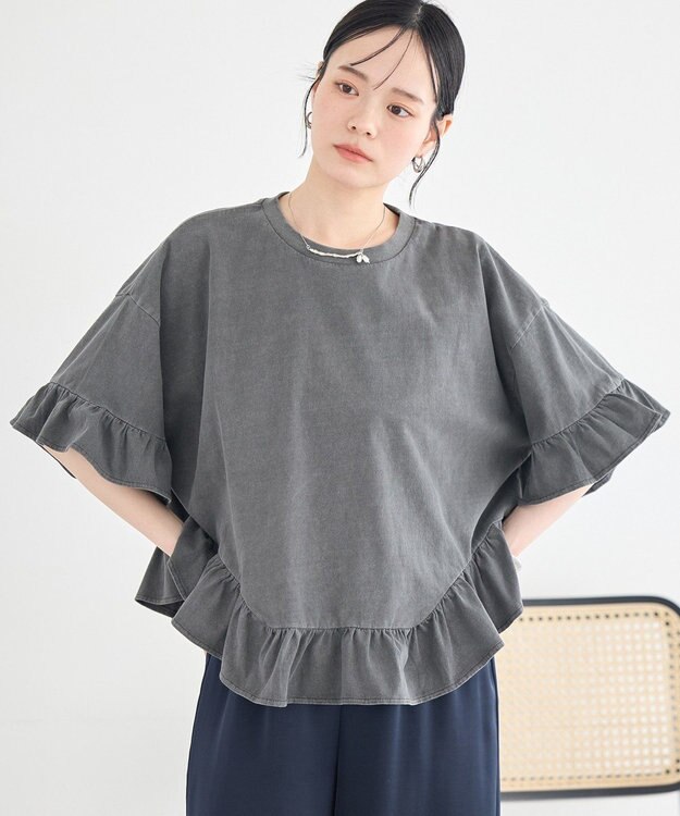 earth music&ecology ピグメントフリルTシャツ Charcoal Gray