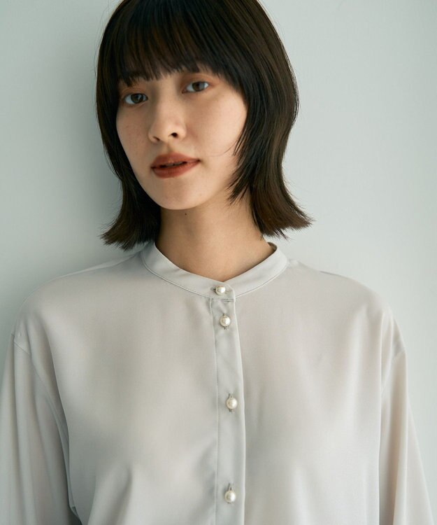 YECCA VECCA 2way裾アレンジパール釦ブラウス Light Gray