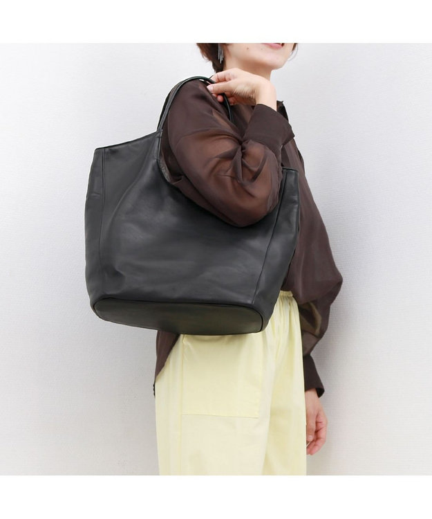 UNBILLION ペルケ perche / ガーメントレザー・サスティナブルサークルトート ブラック