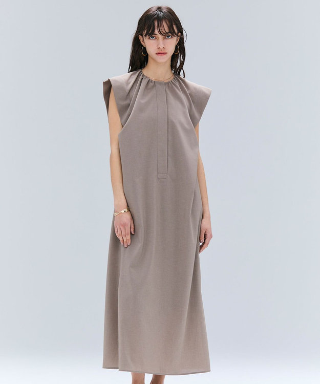 BEIGE， 【洗える/接触冷感/速乾/UVケア対応】BATEAU / フレンチスリーブAラインタックワンピース Taupe