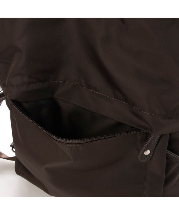 Y'SACCS ナイロン2WAYリュック チョコ