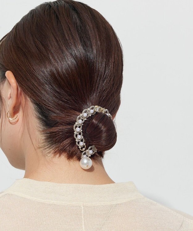 Phoebe ハートシニヨンカフ ホワイト