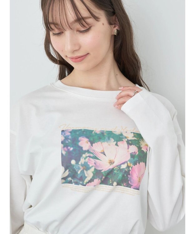 earth music&ecology Ｆｌｏｗｅｒ　グラフィックロンＴ A