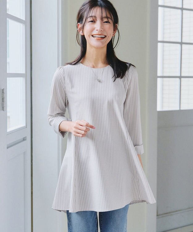 Tiaclasse L 【おのののかさん着用】半袖＆七分袖選べる袖丈バックフレアチュニック 七分袖グレージュストライプ