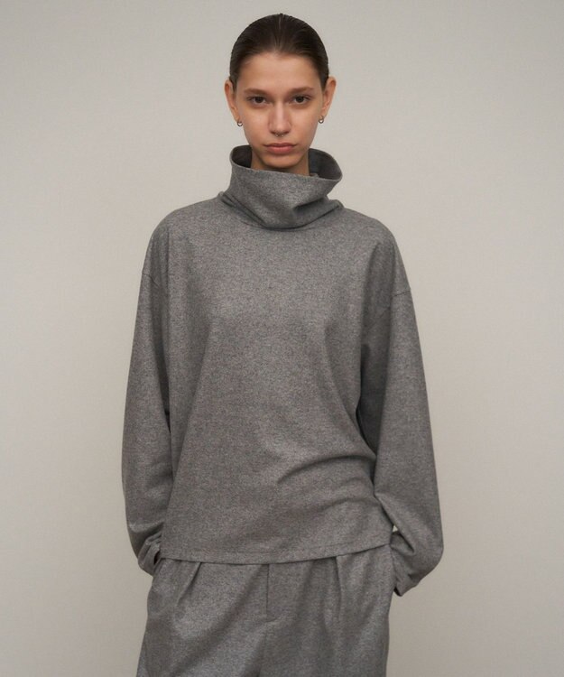ATON MERINO COLLEGE JERSEY | タートルネックプルオーバー TOP GRAY