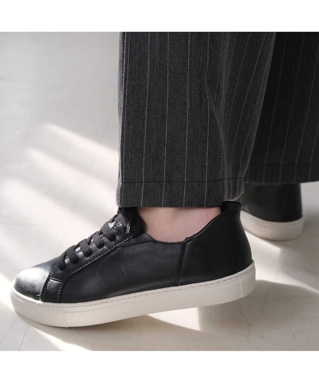 Pointer 本革スライドオンスニーカー ブラック