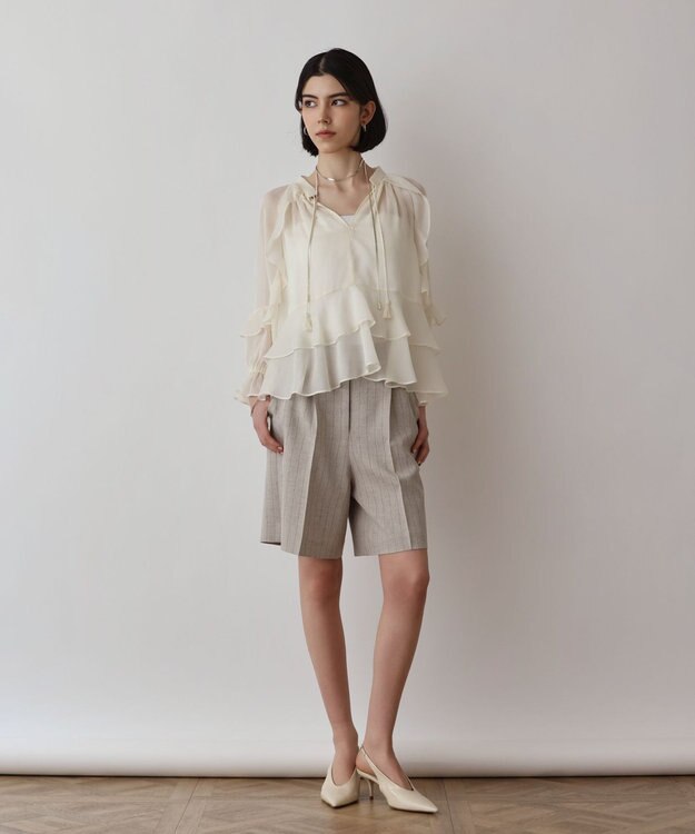 GRACE CONTINENTAL ストライプショートパンツ ベージュ