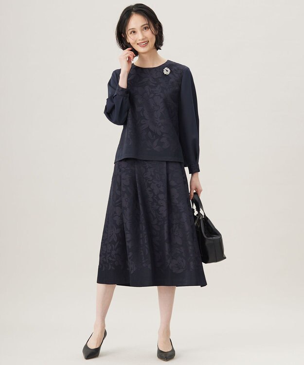 自由区 L 【セットアップ対応・洗える】フラワーオパールタックフレア スカート ネイビー