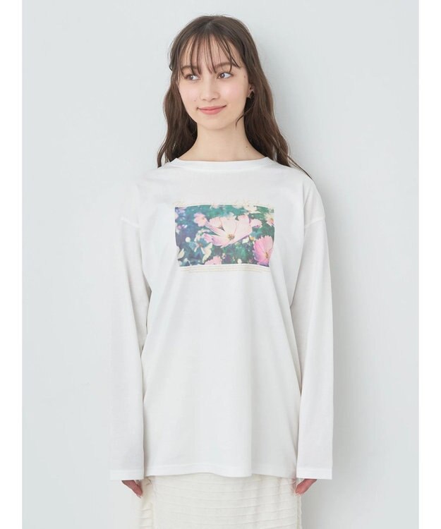 earth music&ecology Ｆｌｏｗｅｒ　グラフィックロンＴ A