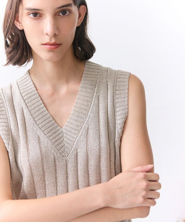BEIGE， OPTICAL /  ペーパーヤーン Vネックリブニット Flax