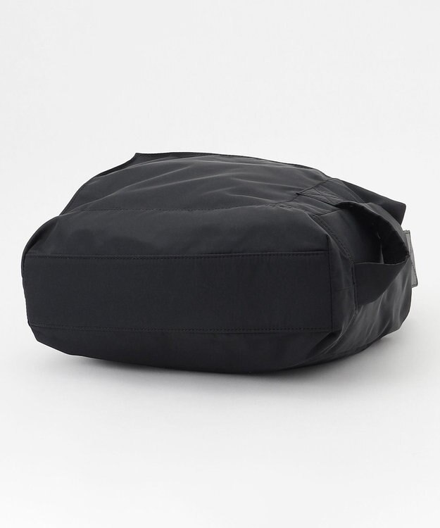 Y'SACCS 【Y'SACCS Gene Line】ヴァール ショルダーバッグ ブラック