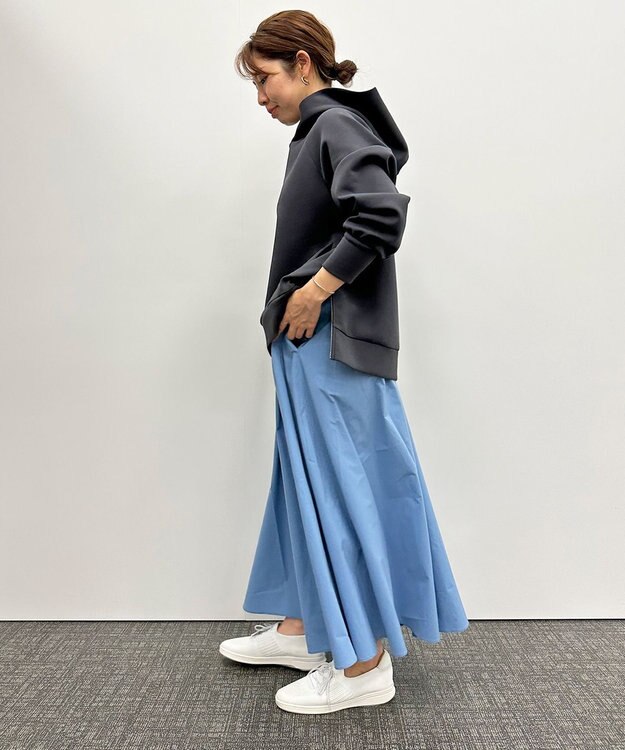 UNFILO 【撥水/ストレッチ/軽量】マジカル機能 ギャザースカート サックスブルー系