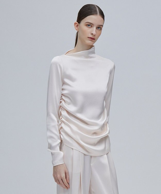 BEIGE， GINETTE / シャーリングブラウス Nude