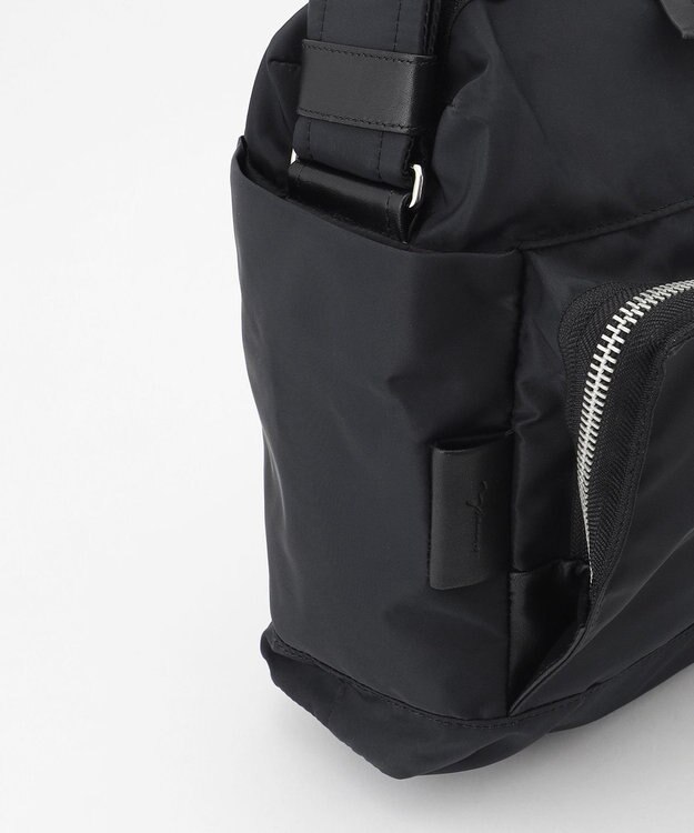 Y'SACCS 【Y'SACCS Gene Line】ヴァール ショルダーバッグ ブラック