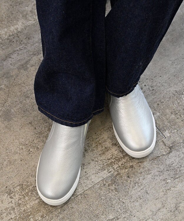 Pointer 本革スライドオンスリッポン シルバー