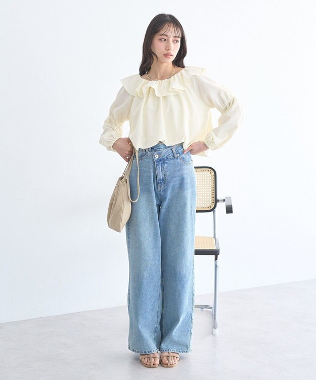 earth music&ecology 2wayオフショルバルーンヘムフリルブラウス Ivory